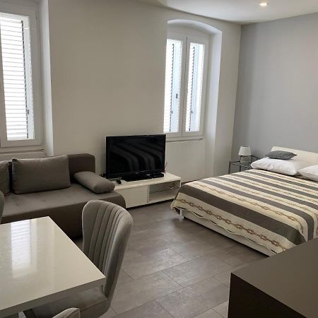 Zara City Apartments Екстериор снимка