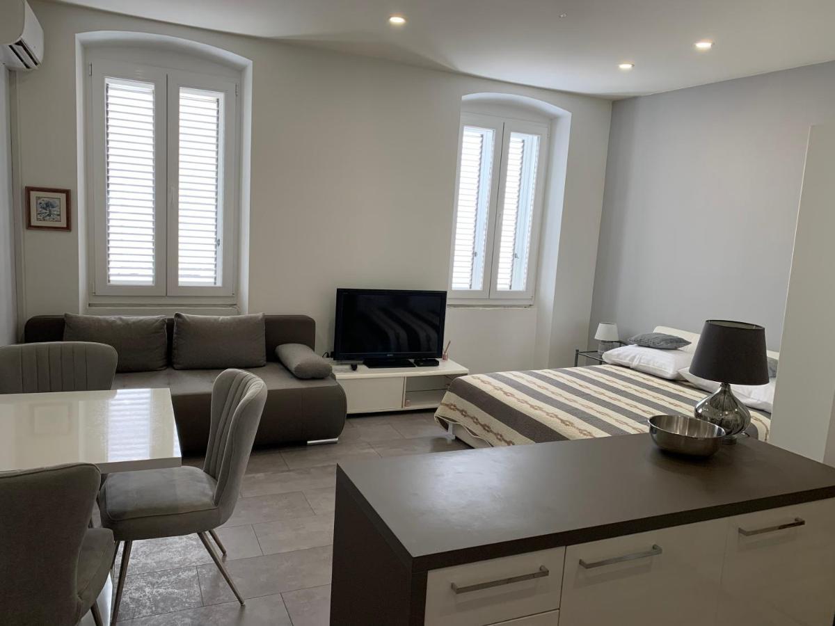Zara City Apartments Екстериор снимка